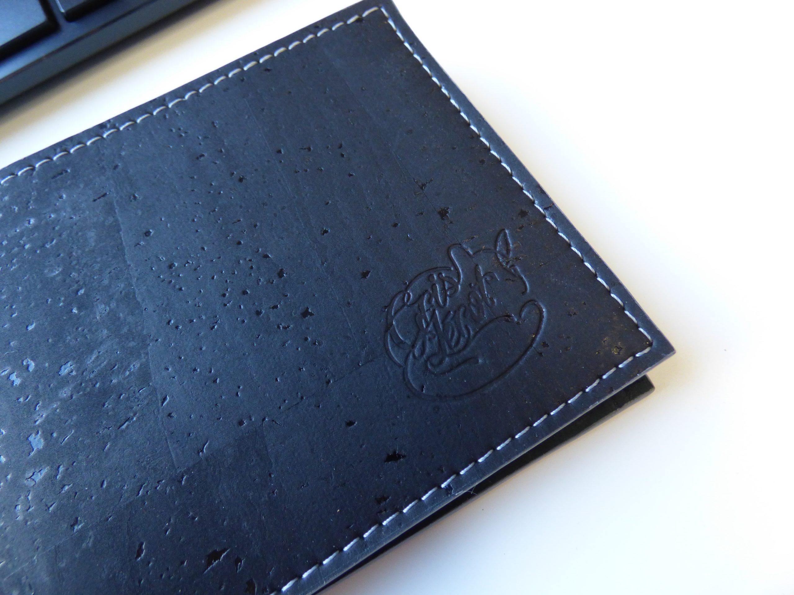 Portefeuille détail logo